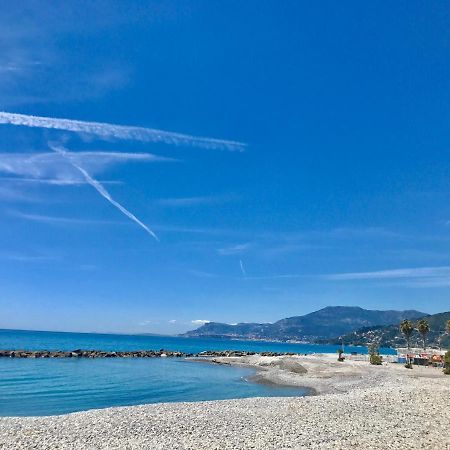 White Sand Ventimiglia Bagian luar foto